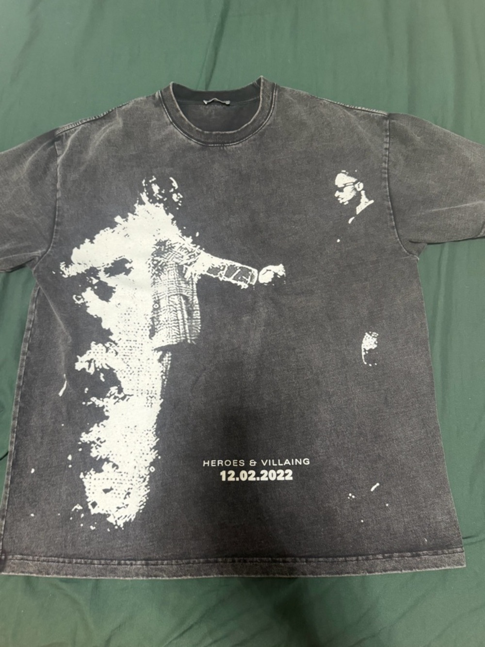 Heroes & Villaing Graphic Tee - Black